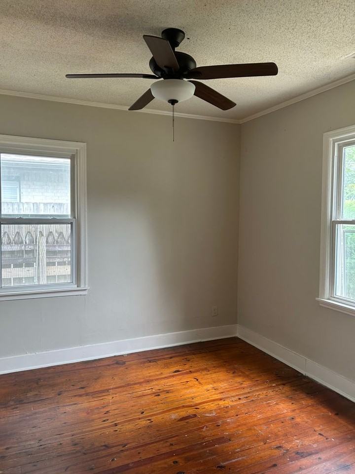 3463 Macon Rd - Photo 5 of 15