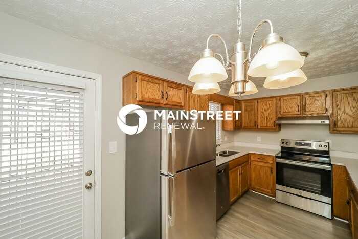 386 Waterway Trl - Photo 6 of 16