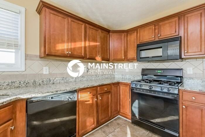 54 Wayne Meadows Ct - Photo 6 of 15