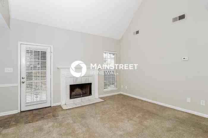 3254 Landgraf Close - Photo 4 of 17