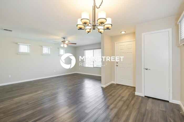 10601 E Singing Canyon Dr - Photo 7 of 17