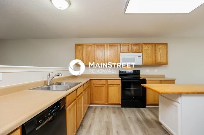 421 Scotts Creek Trl - Photo 5 of 17
