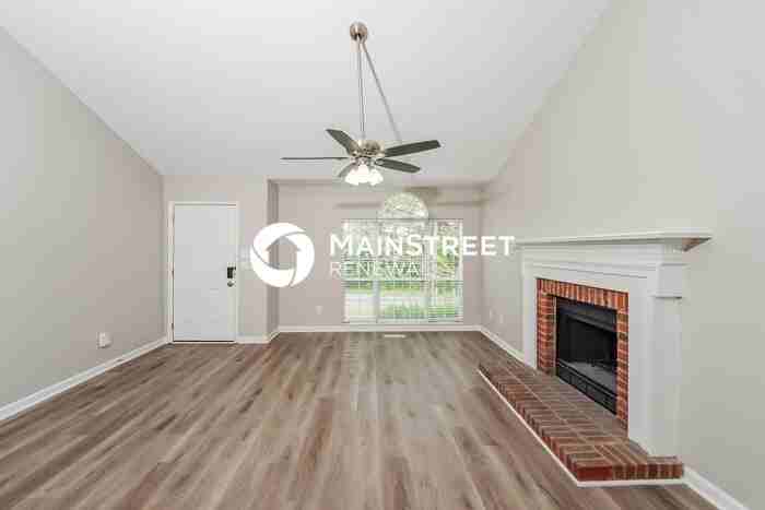 4718 Innsbrooke Pkwy - Photo 3 of 17