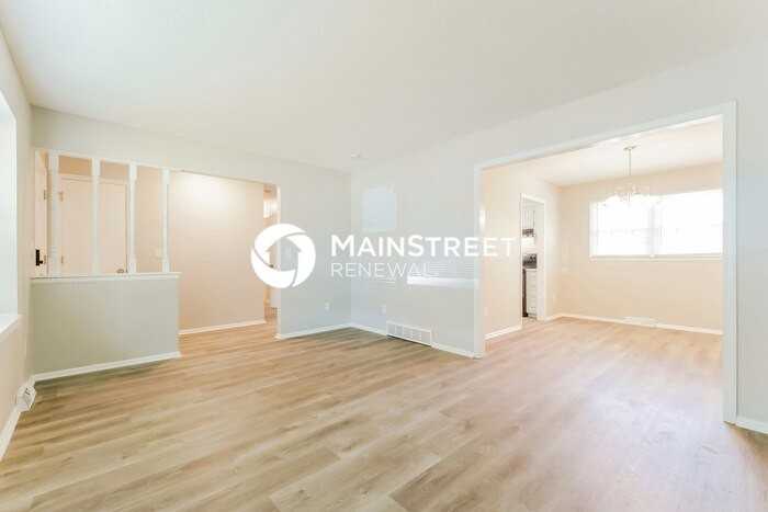 11604 Palmer Ave - Photo 5 of 17