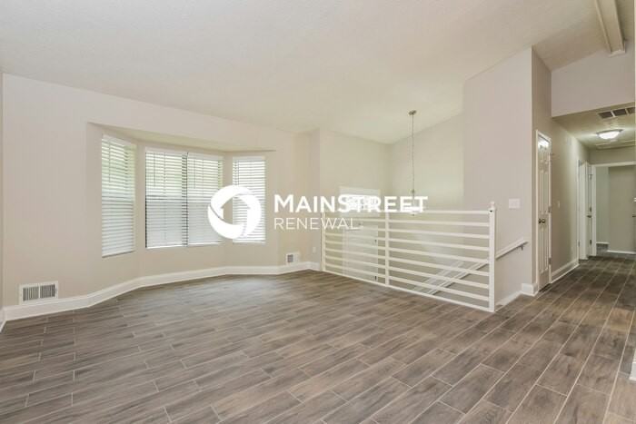 1645 Tree Line Rd - Photo 4 of 17