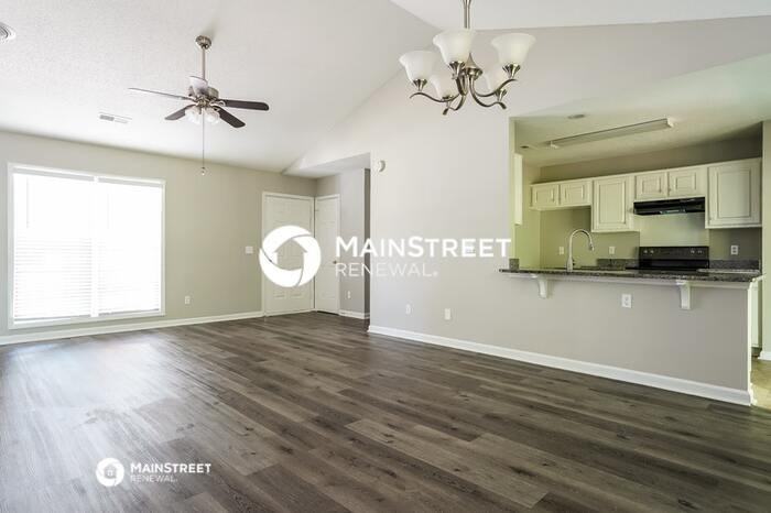 3911 Woodberry Lake Dr - Photo 5 of 17