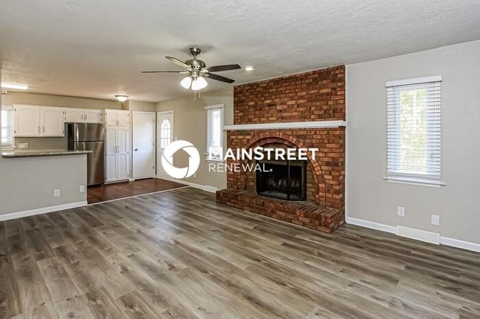 2609 S 16th Ter - Photo 4 of 17