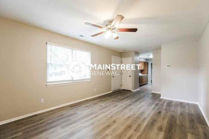 907 Gatewood St - Photo 5 of 16