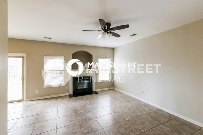 12827 Olmsted Cir - Photo 3 of 15