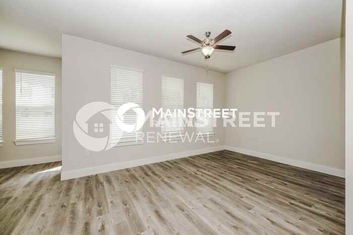333 S Pine St #1 - Photo 4 of 17