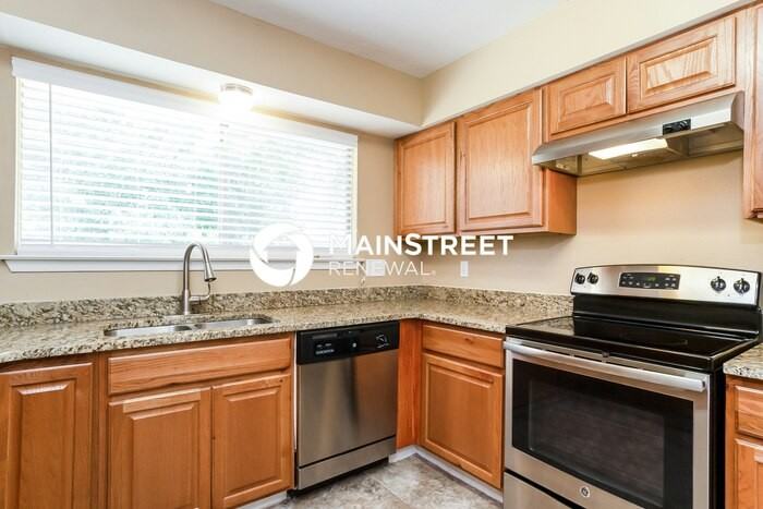 8222 Buckeye Glen Ln - Photo 6 of 15