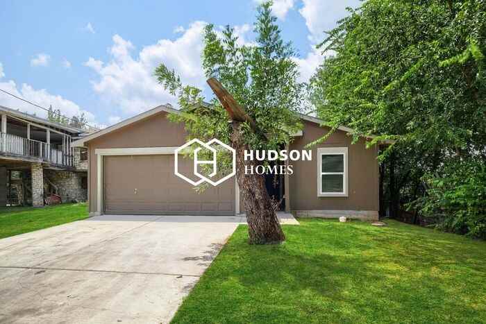5234 Rita Ave - Photo 3 of 13