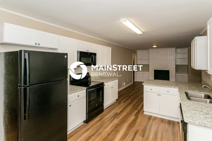 228 28th Ave Nw - Photo 5 of 16