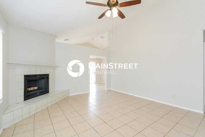 5409 S Wembly Rd - Photo 3 of 16