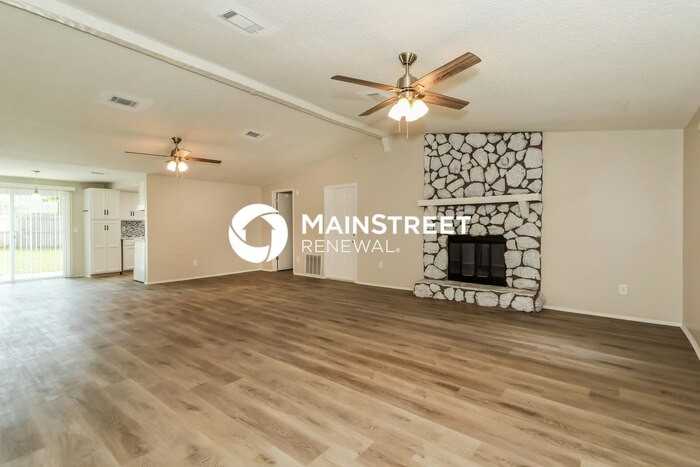 1239 Abilene Trl - Photo 5 of 16