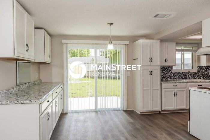 1239 Abilene Trl - Photo 6 of 16