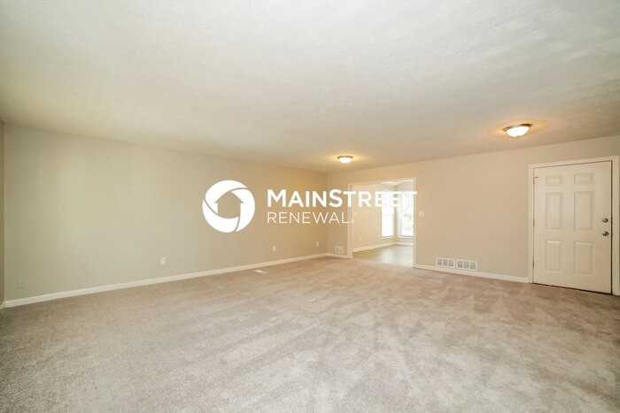 2748 Aruba Dr - Photo 5 of 17