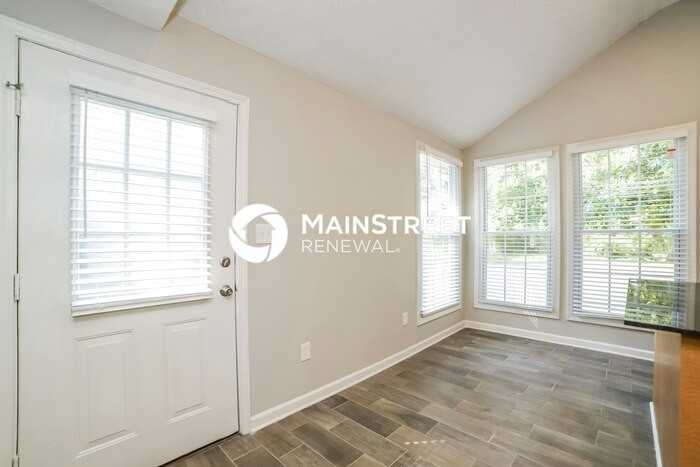 2748 Aruba Dr - Photo 6 of 17