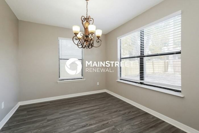 7981 Copperfield Cir S - Photo 7 of 17