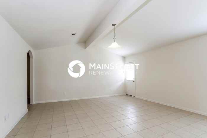 1214 Emerald Stone Dr - Photo 4 of 16
