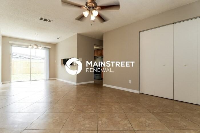 9357 89th Way - Photo 4 of 16