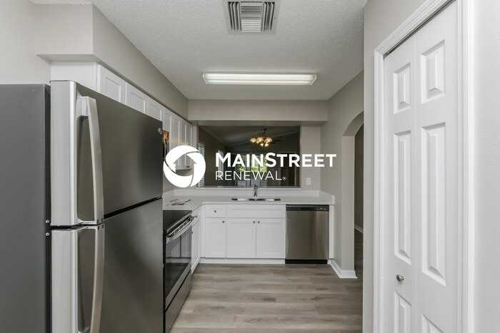 523 Scarlet Maple Ct - Photo 5 of 16