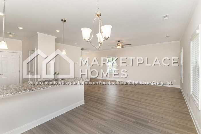 124 S Sina St - Photo 6 of 29