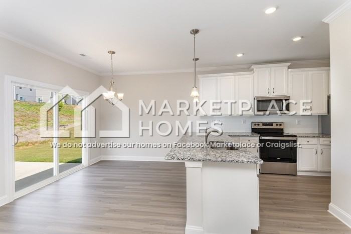 124 S Sina St - Photo 7 of 29