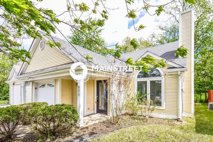 4217 Bay Pointe Dr - Photo 4 of 17