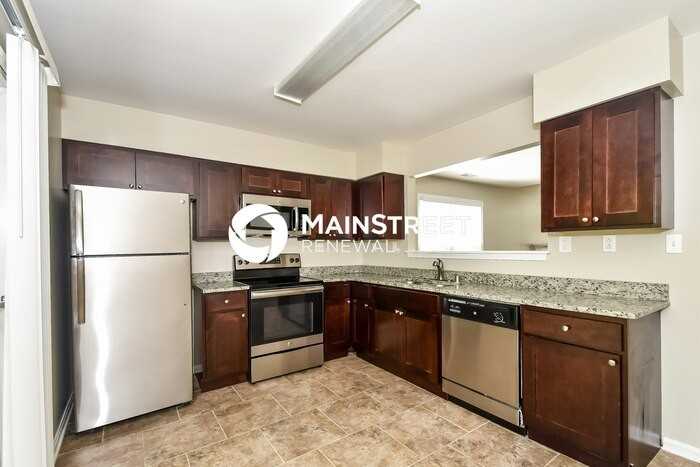 4217 Bay Pointe Dr - Photo 7 of 17
