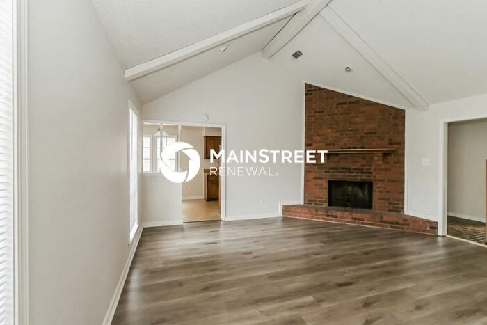 4491 Grinstead Cv - Photo 4 of 16