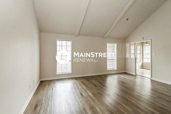 4491 Grinstead Cv - Photo 5 of 16