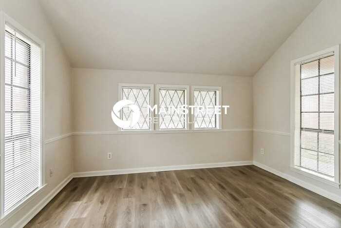 4491 Grinstead Cv - Photo 6 of 16