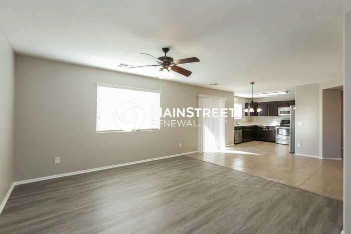 9921 W Hilton Ave - Photo 6 of 17