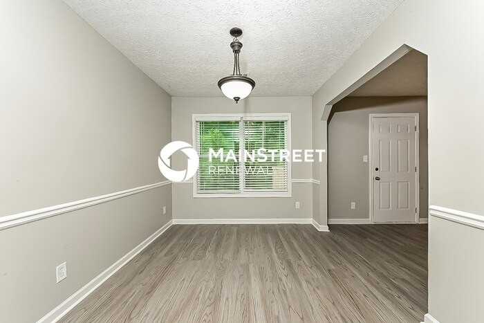 8007 Crane Rd - Photo 3 of 16