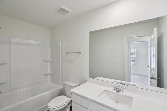2518 Coventry St Sw - Photo 6 of 21