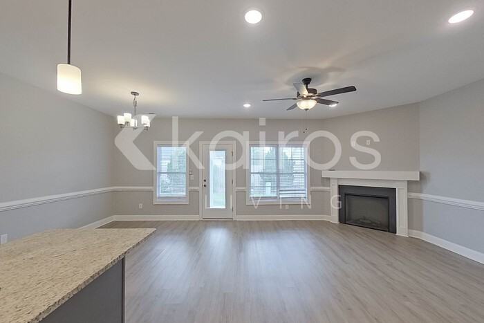 3709 Oak Leaf Way #D - Photo 2 of 24