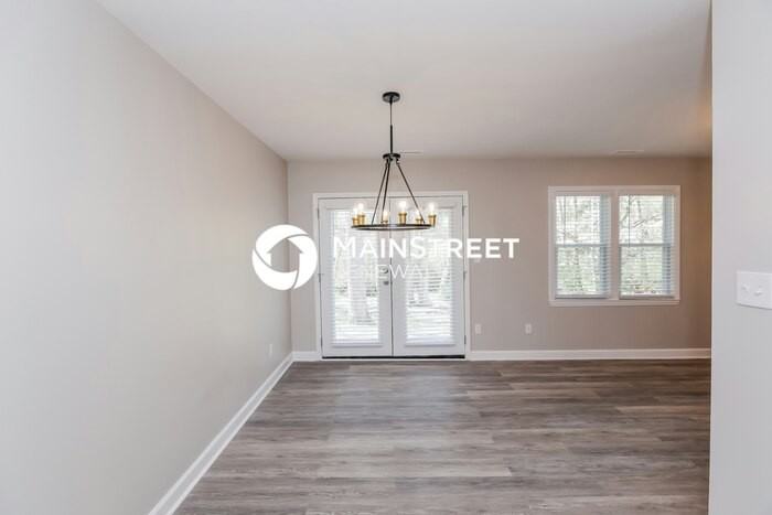 6522 Thamesmead Ln - Photo 6 of 16