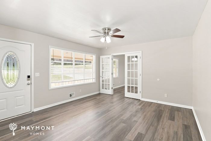 1115 Terrace Cir - Photo 5 of 12