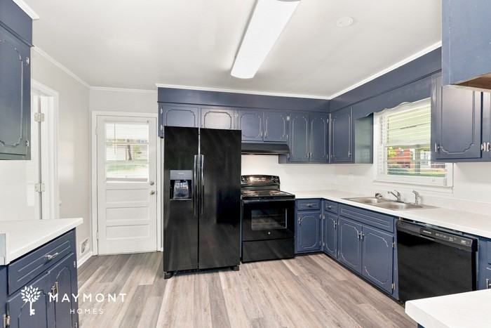1115 Terrace Cir - Photo 6 of 12