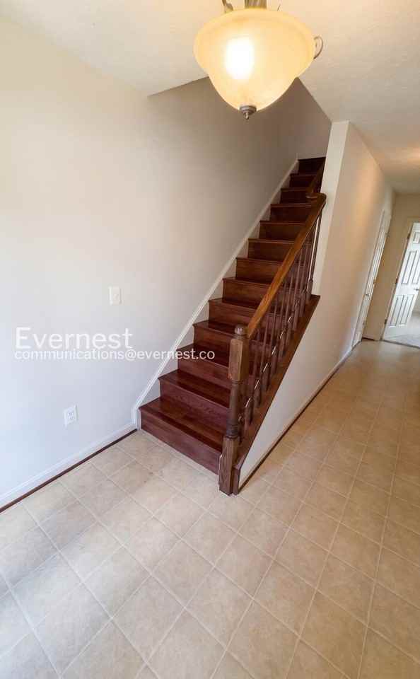 102 Spinnaker Way - Photo 4 of 28