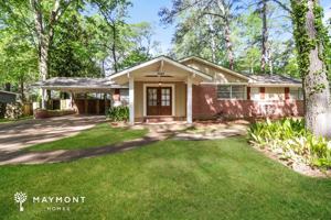 featured image of 5545 Pine Lane Dr