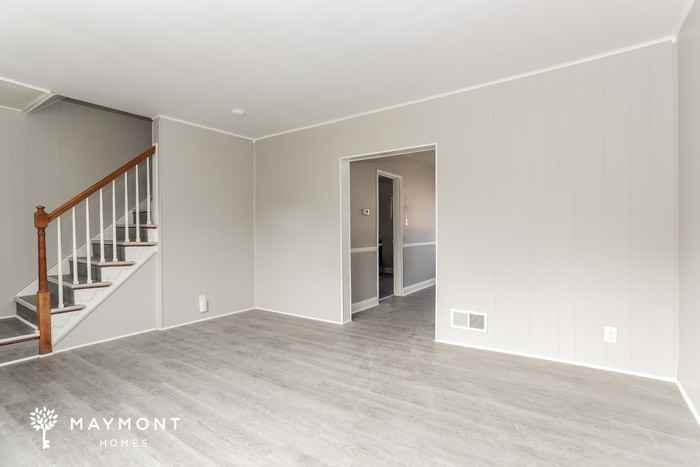 446 S Chapel Gate Ln - Photo 7 of 12