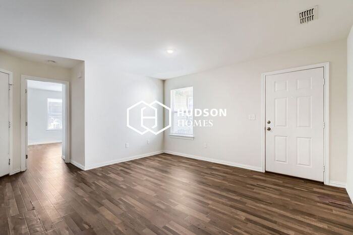 1450 N 18th St #A - Photo 4 of 14