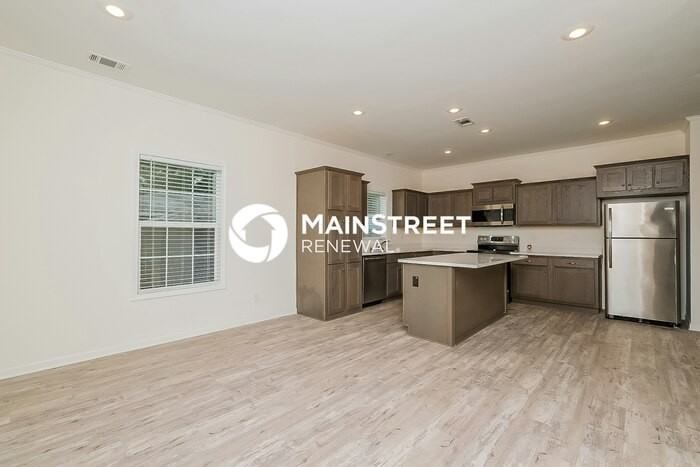 1111 16th Ave S - Photo 5 of 16