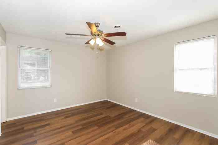 4532 Shawnee Dr - Photo 7 of 12
