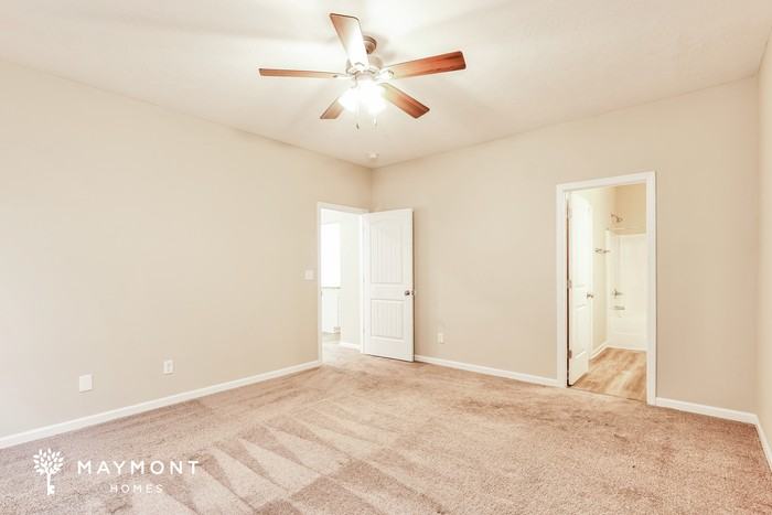 1374 Oak Ln - Photo 7 of 12