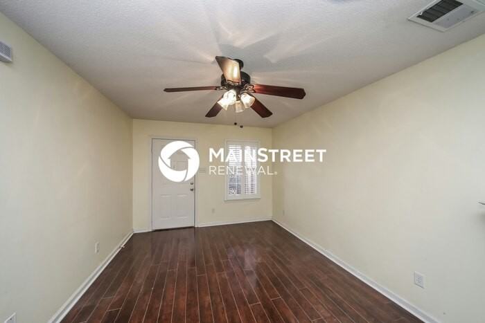 1232 Calebs Ridge Dr - Photo 4 of 17