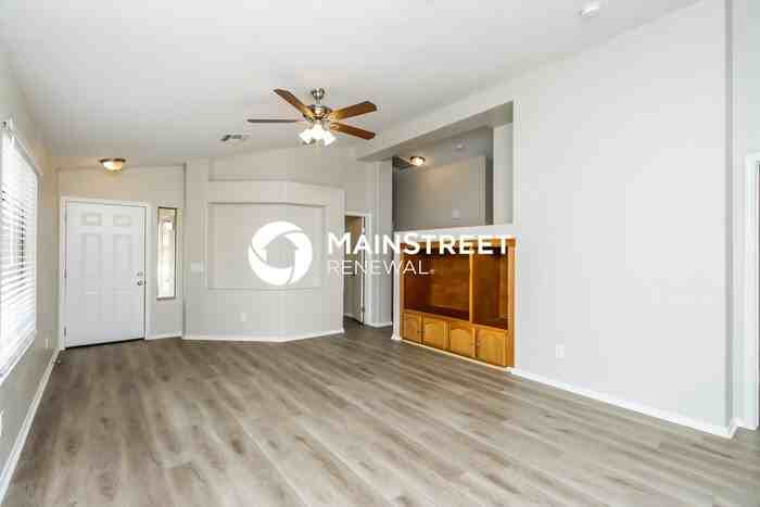 6334 W Nez Perce St - Photo 4 of 16