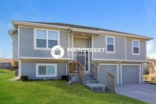 1111 Hampton Dr - Photo 1 of 1